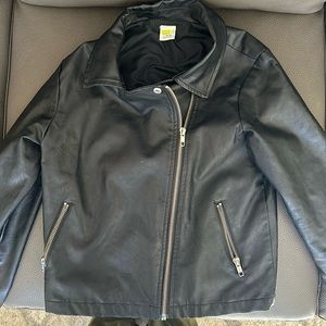Girls leather jacket - crazy 8 brand - only worn a few times. Like new condition